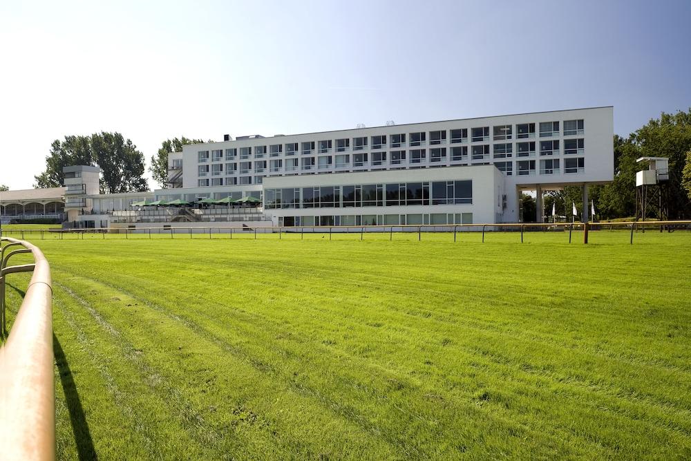 Atlantic Hotel Galopprennbahn BRE Esterno foto