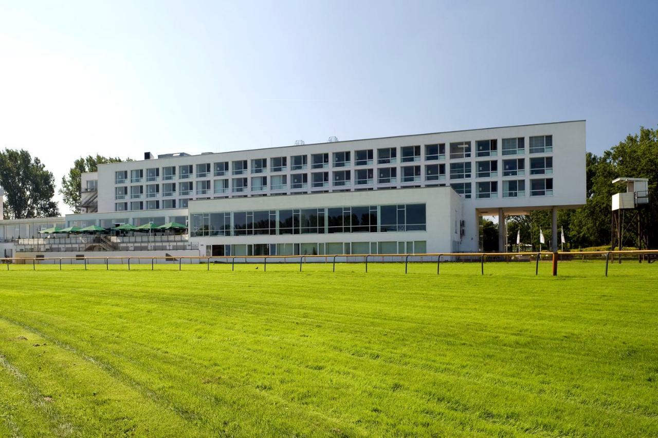 Atlantic Hotel Galopprennbahn BRE Esterno foto